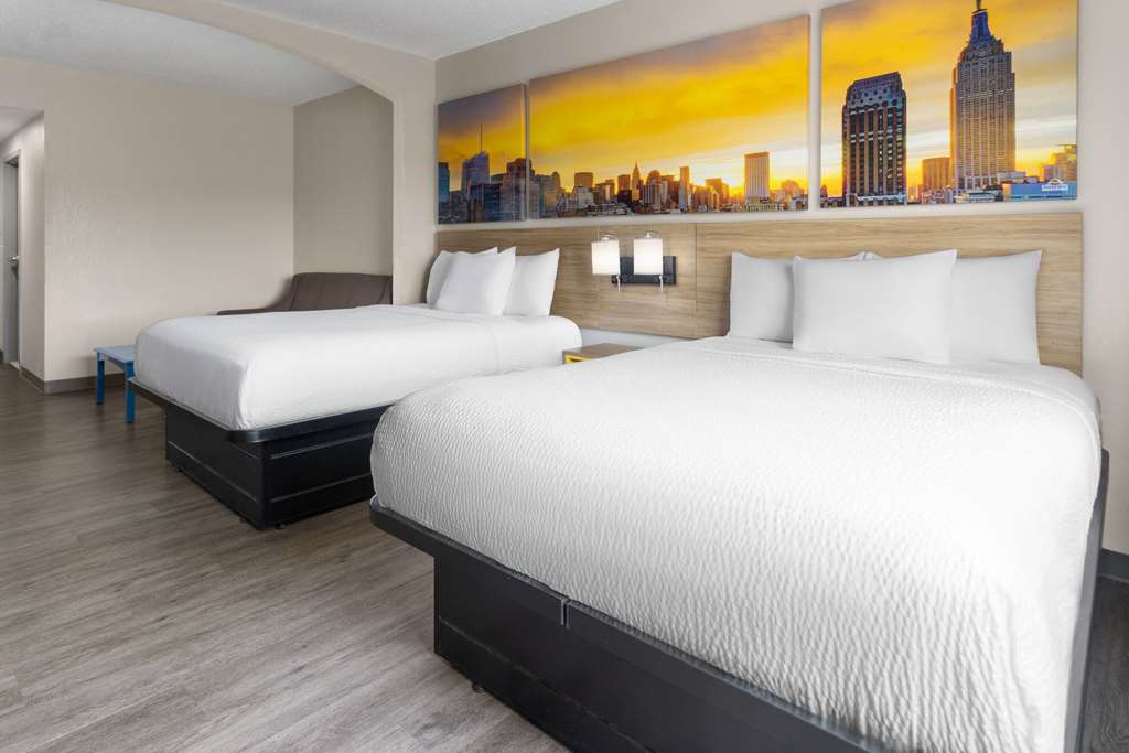 Days Inn & Suites by Wyndham Albany - photo 40