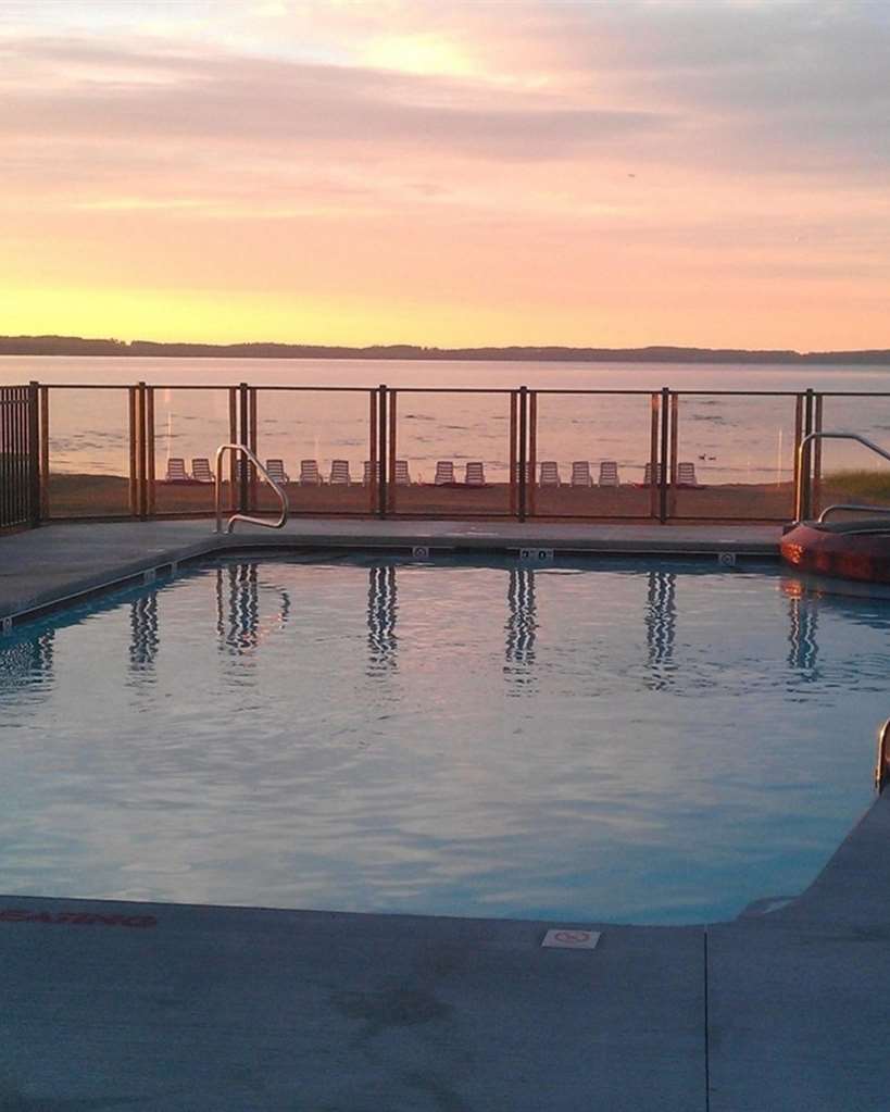 Cherry Tree Inn & Suites - photo 48