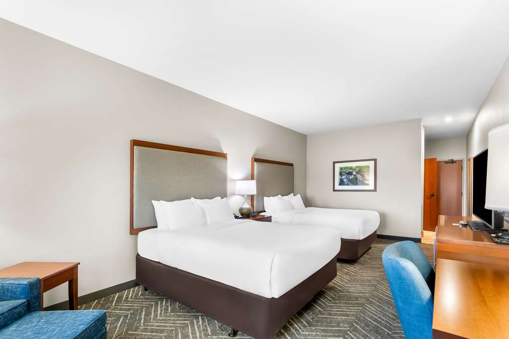 Comfort Inn & Suites Mountain Iron and Virginia - photo 13