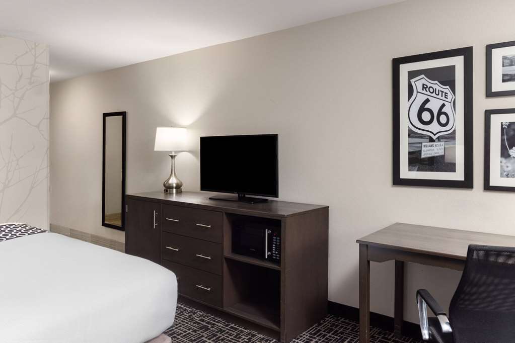 La Quinta Inn & Suites by Wyndham Williams Grand Canyon Area - photo 29