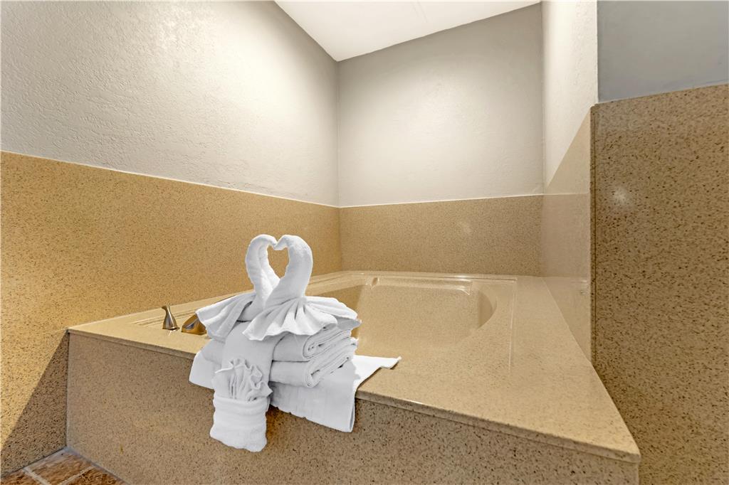 Best Western Redondo Beach Galleria Hotel Beach City LA - photo 21