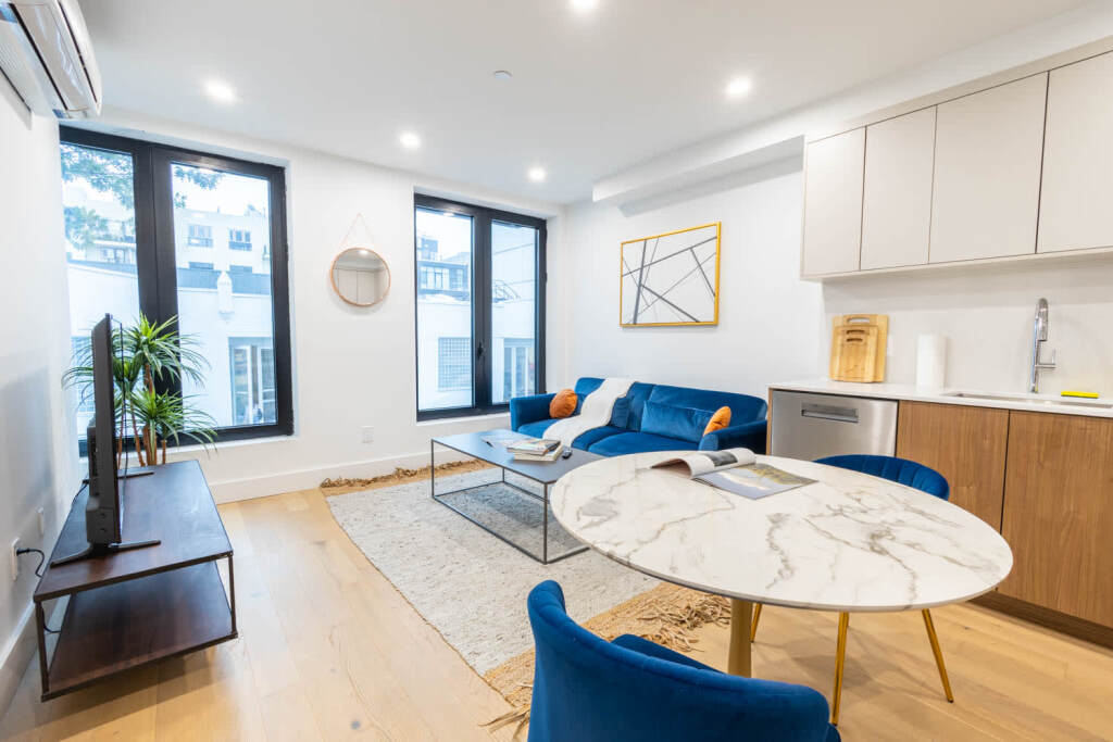 149Bk 202 New Condo 1Br In Prime Greenpoint Bk — 4-Star Luxury Hotel in Brooklyn, United States