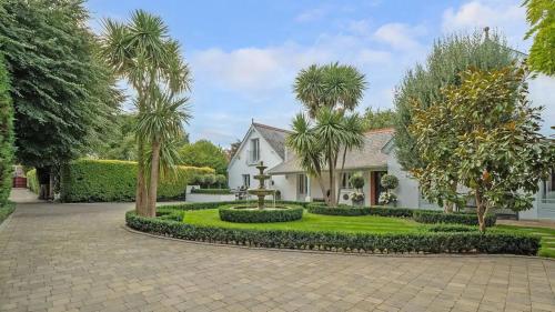 Eton Oasis - carbon neutral hotel in Datchet