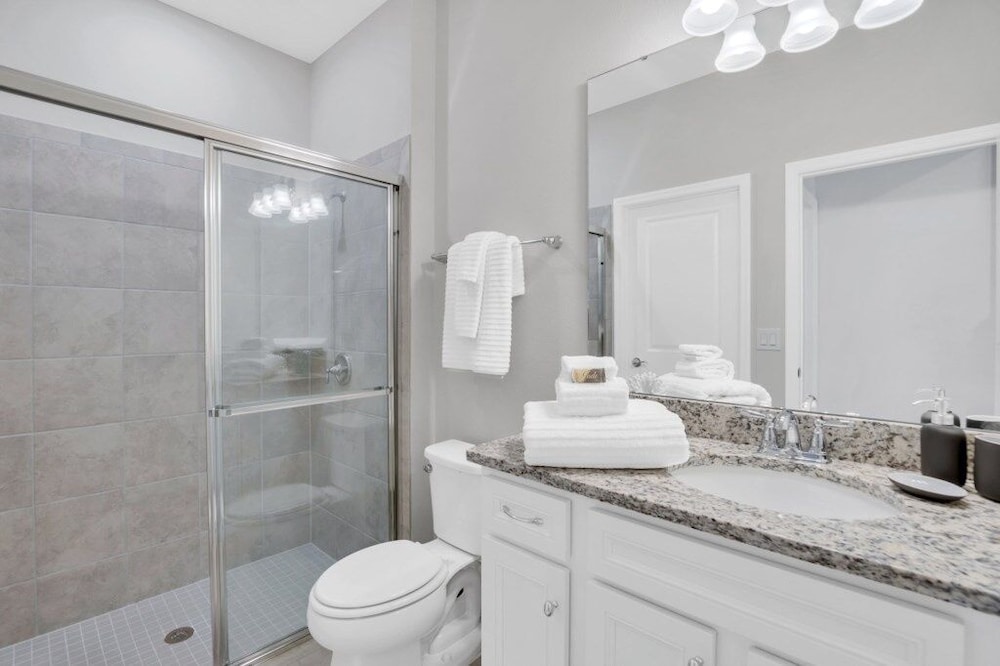 5 Bed With Fantastic Game Room In Fun Resort 5 Bedroom Townhouse by RedAwning - photo 27