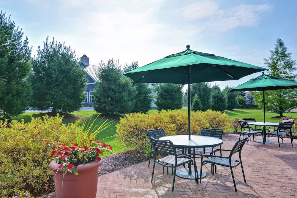 Hampton Inn Sayre - photo 36