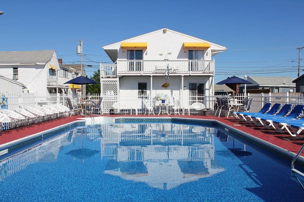 Atlantis Motel - photo 50