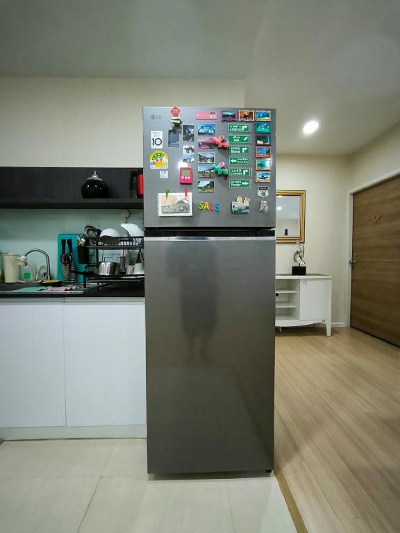 Central 2BR 3 min walk from BTS Ploen Chit