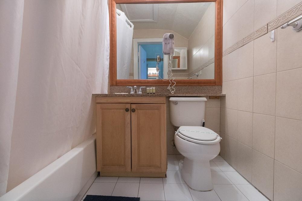 746 Ocean View Hollywood Beach Resort - photo 23