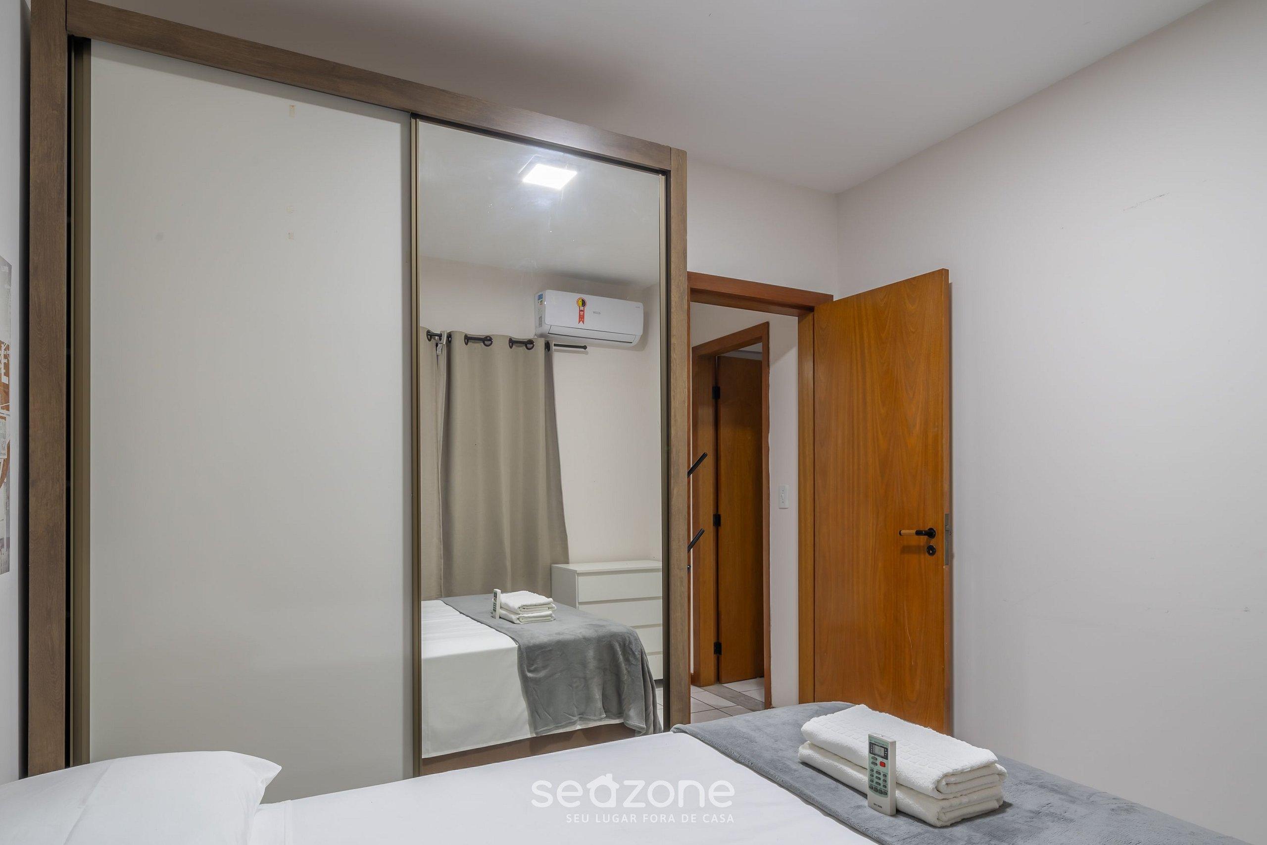 Apto bem localizado a 400m do mar RSO202 in Itapema, Brasil