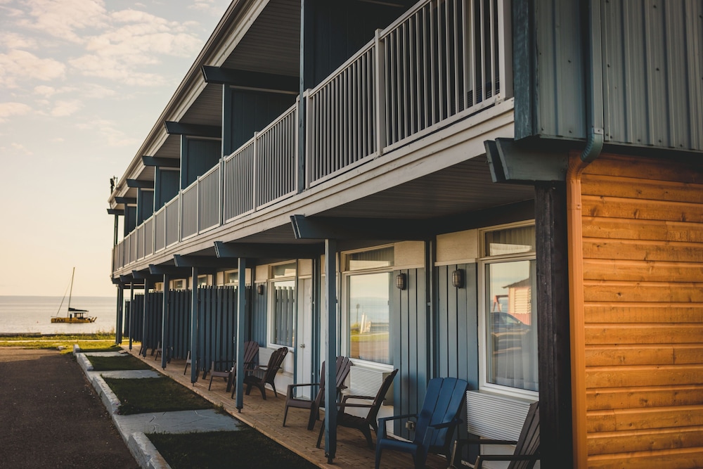 Riôtel Carleton sur Mer — hotel in Bonaventure