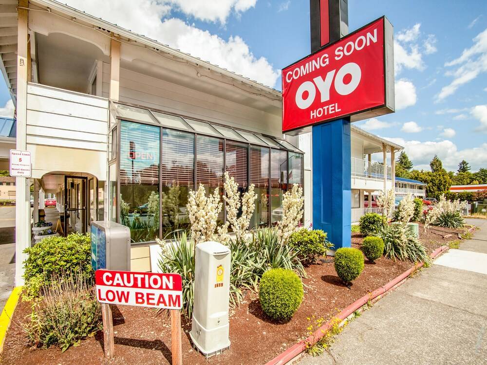 OYO Hotel Centralia - photo 24
