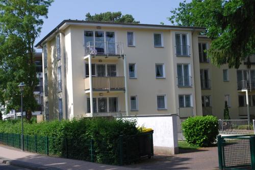 Strandoase Whg 16 — 4-Star Luxury Hotel in Heringsdorf, Germany