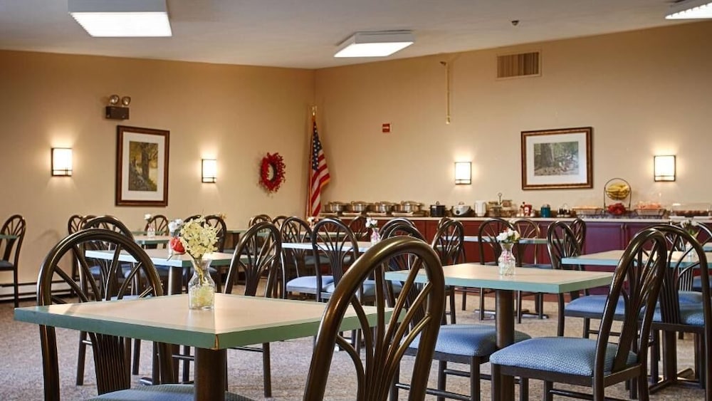Historic Concord Suites - photo 23