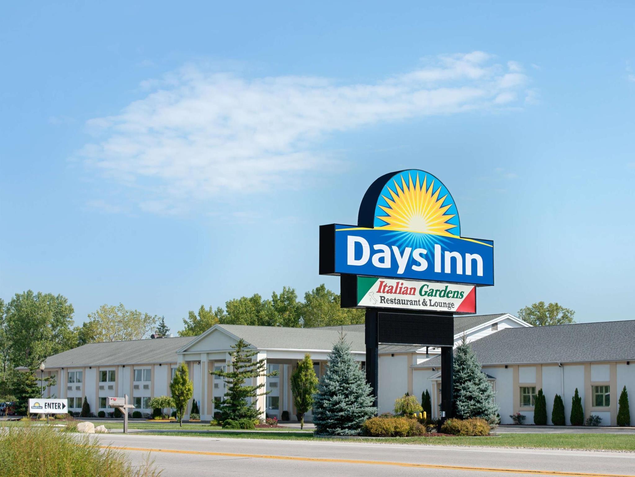 Days Inn by Wyndham Fremont - photo 6