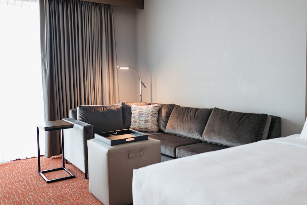 Revel Hotel Des Moines Urbandale Tapestry Collection by Hilton - photo 48