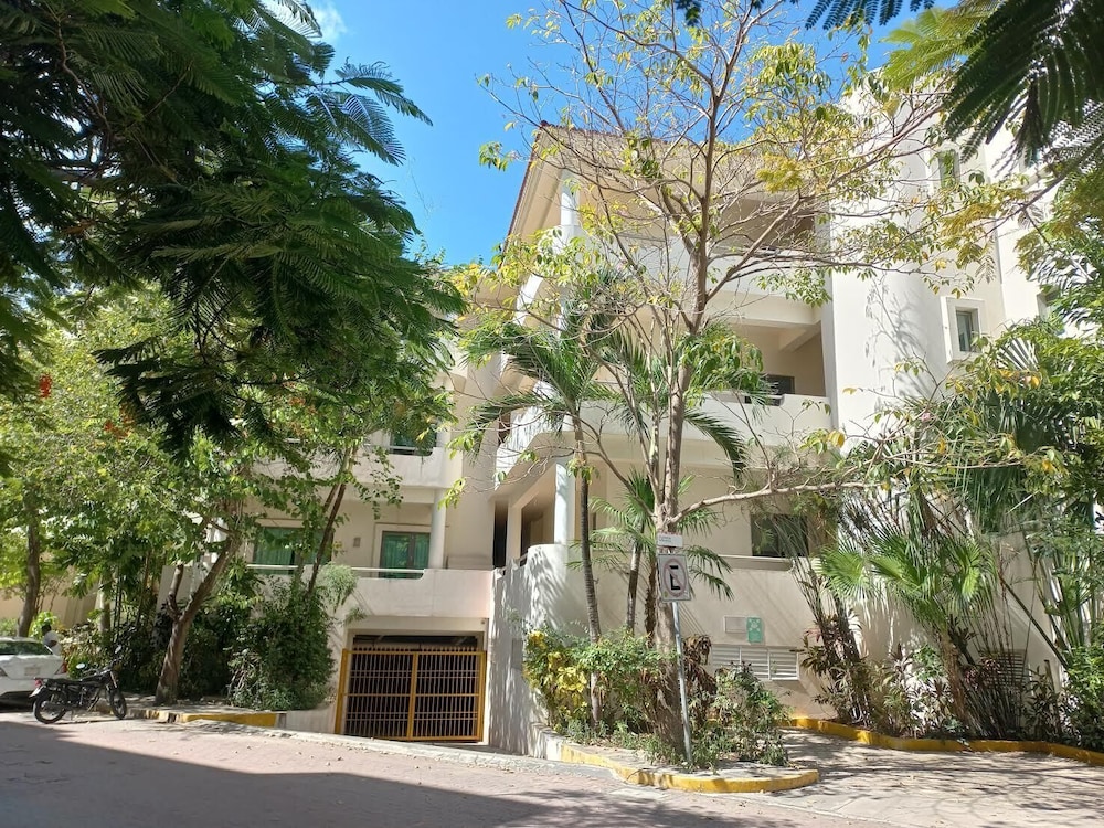 Riviera Maya Suites