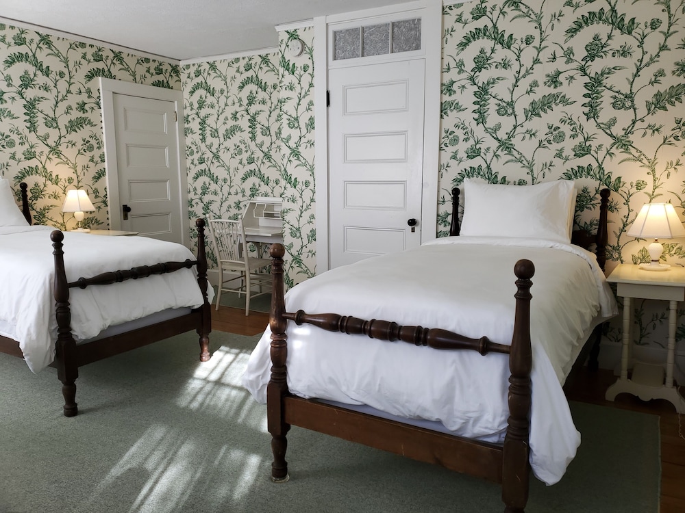 Harbourside Inn - photo 33