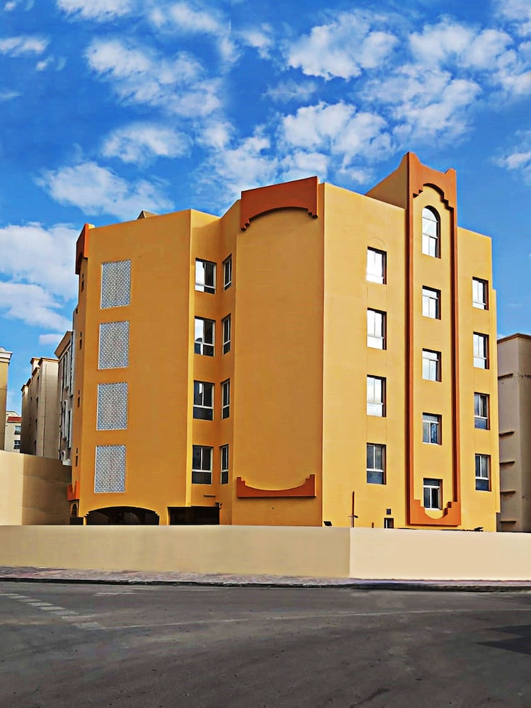 Emerald Suites - carbon neutral hotel in Doha