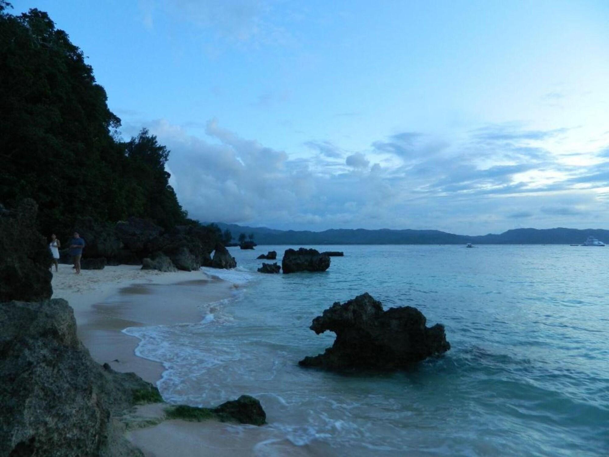 Kaiyana Boracay - last minute hotel in Manila
