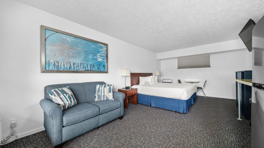Grand Traverse Motel - photo 28