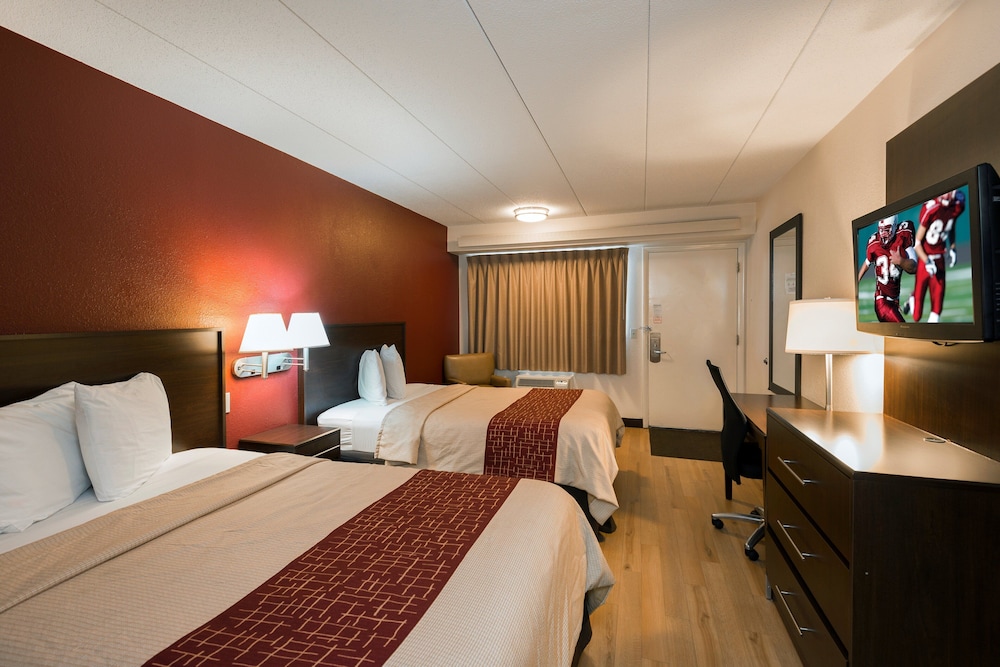 Red Roof Inn Marietta - photo 15