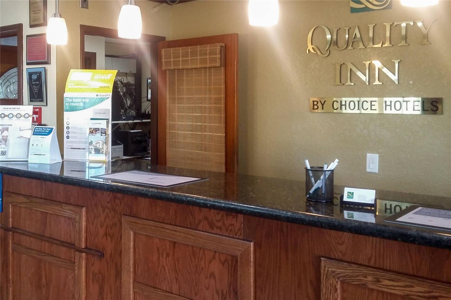 Quality Inn San Diego I 5 Naval Base - photo 5