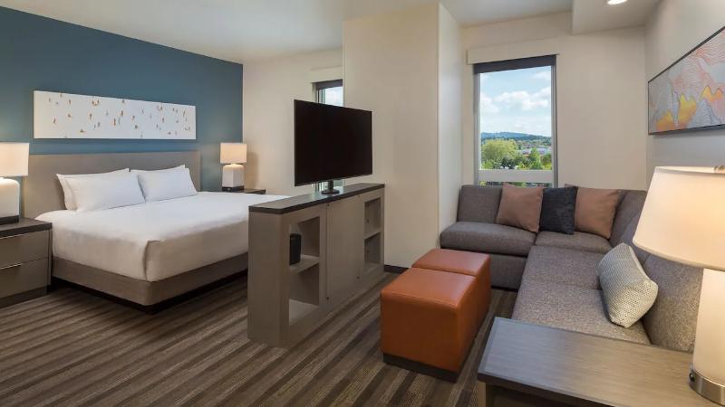 Hyatt House Portland Beaverton - photo 27