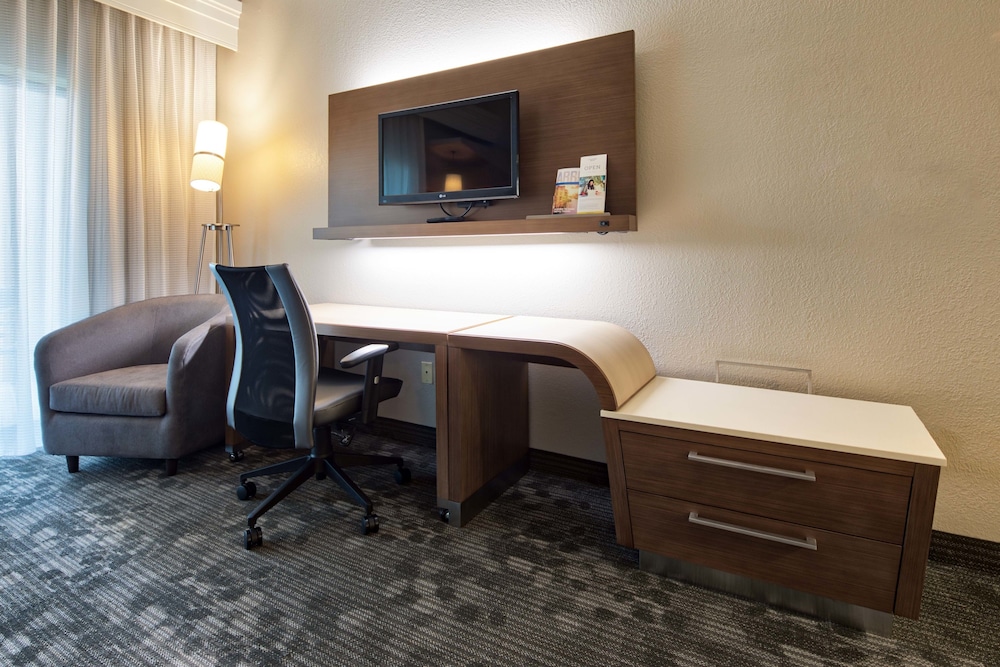 Courtyard by Marriott Rock Hill - photo 7