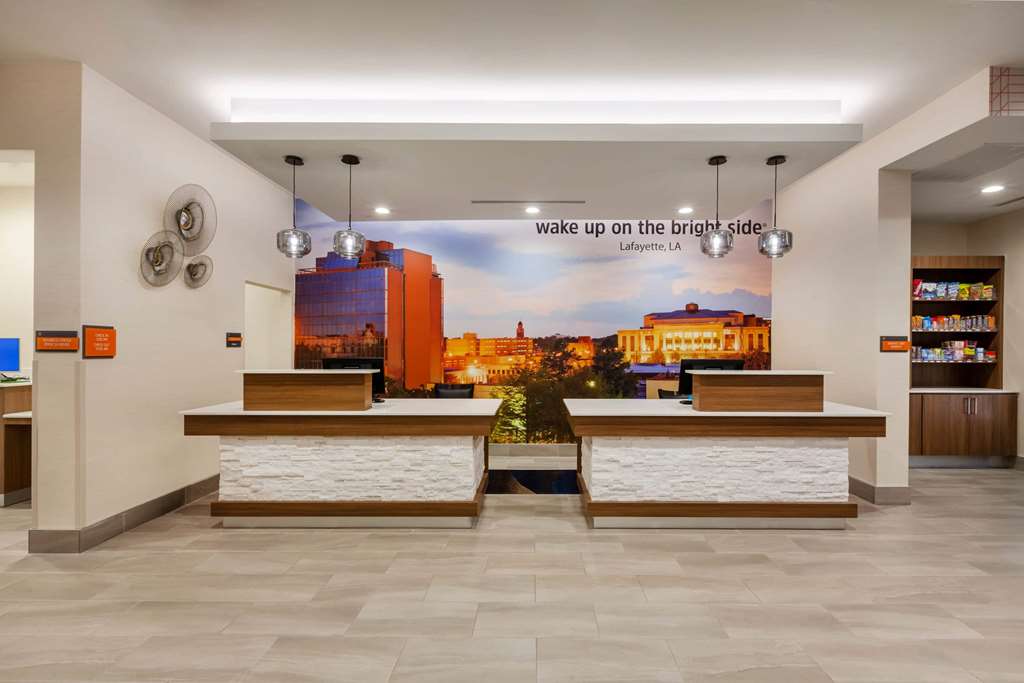 La Quinta Inn & Suites by Wyndham Lafayette Oil Center - photo 7