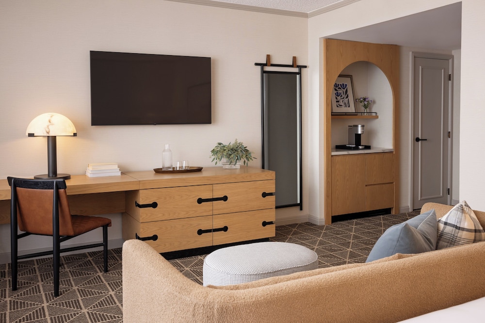 Omni Las Colinas Hotel - photo 27