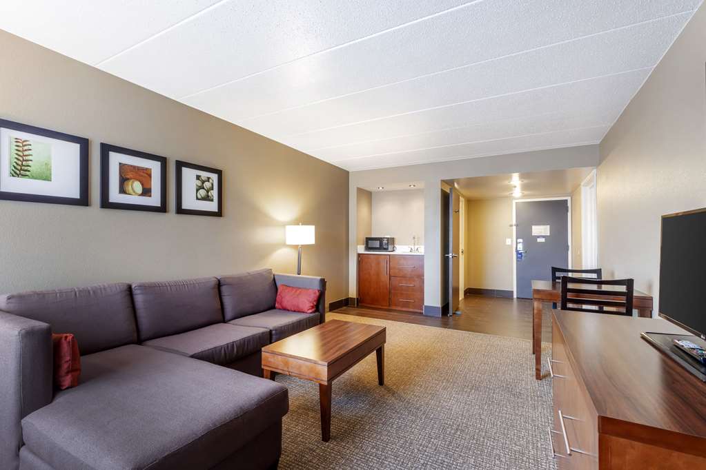 Comfort Inn & Suites Aberdeen near APG - photo 19