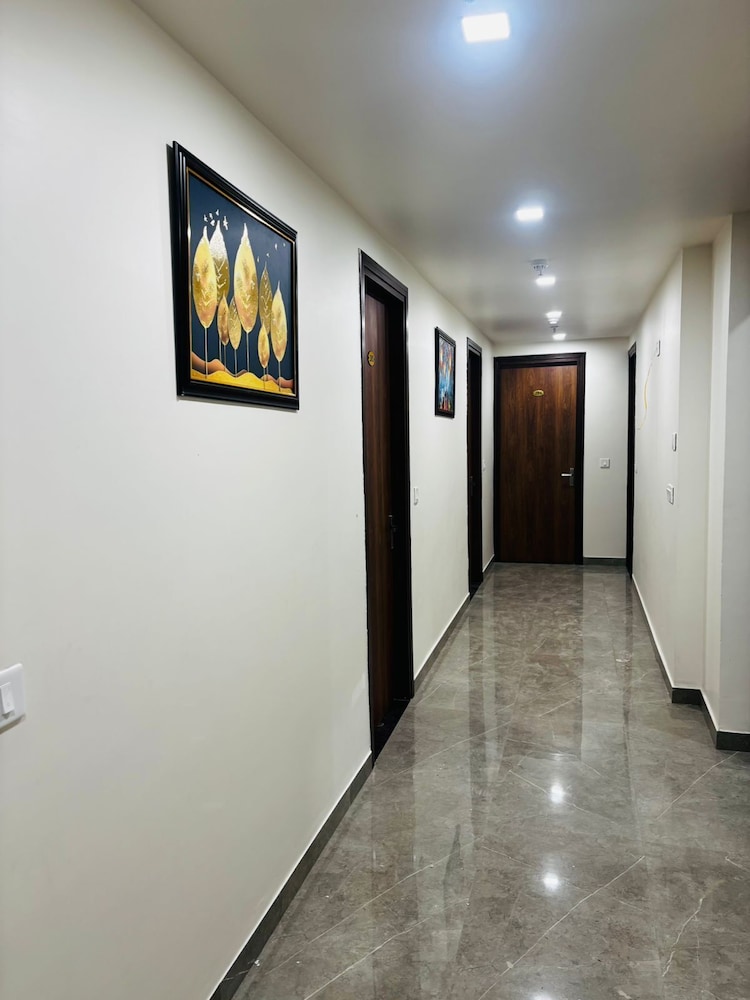 Nirvana inn — Allahabad — photo 2