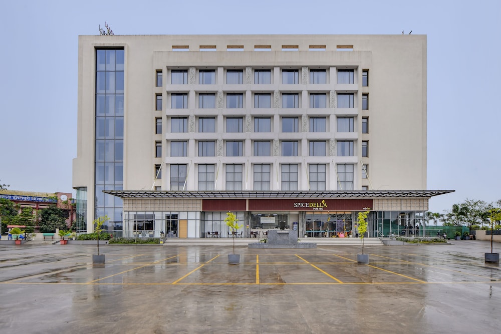 Rakabi The Fern Igatpuri in Igatpuri, India