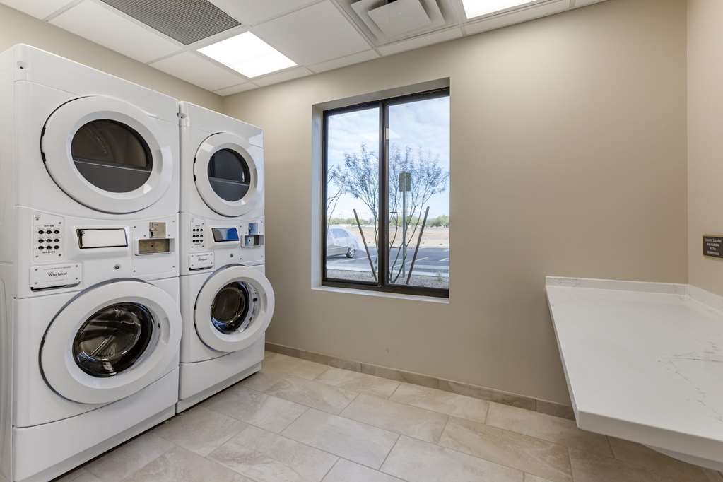 Comfort Suites Scottsdale Talking Stick Entertainment District - photo 28