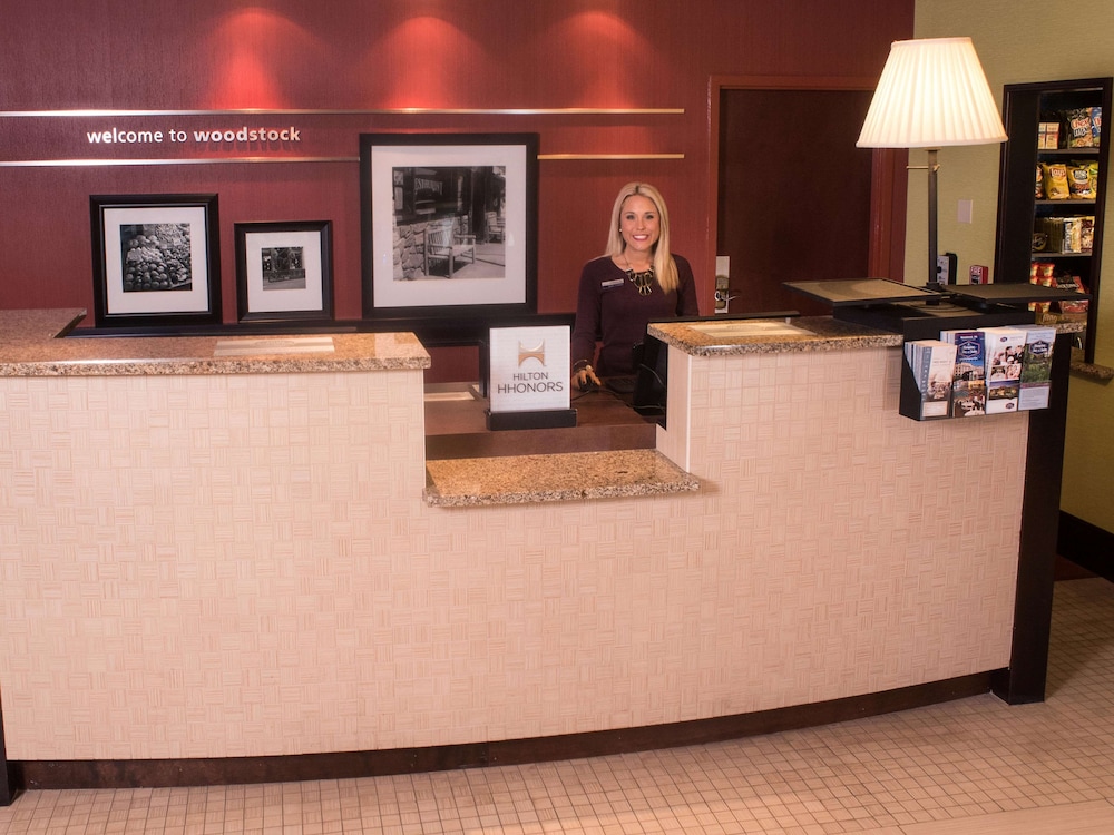 Hampton Inn & Suites Woodstock VA - photo 7