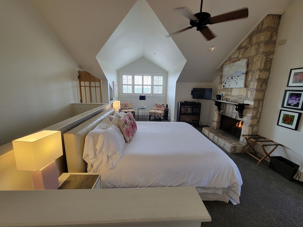 Sage Hill Inn & Spa — Kyle — photo 4