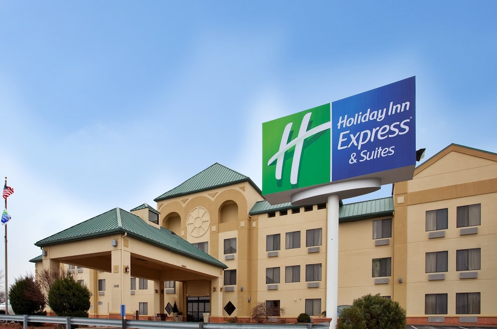 Holiday Inn Express & Suites St. Louis West Fenton an IHG Hotel - featured photo