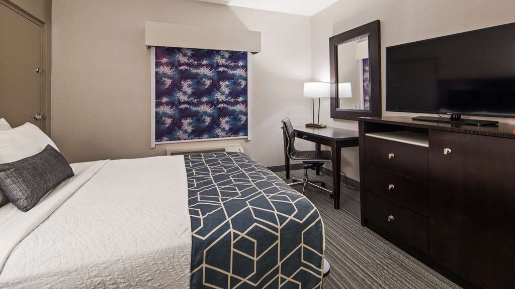 Best Western Plus Wilkes Barre Scranton Airport Hotel - photo 19
