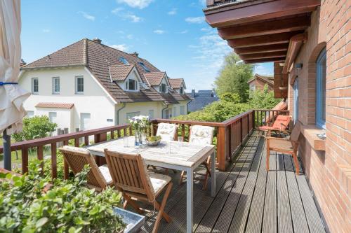 Dünenhof Ferienwohnung D 03 — 4-Star Luxury Hotel in Wustrow, Germany