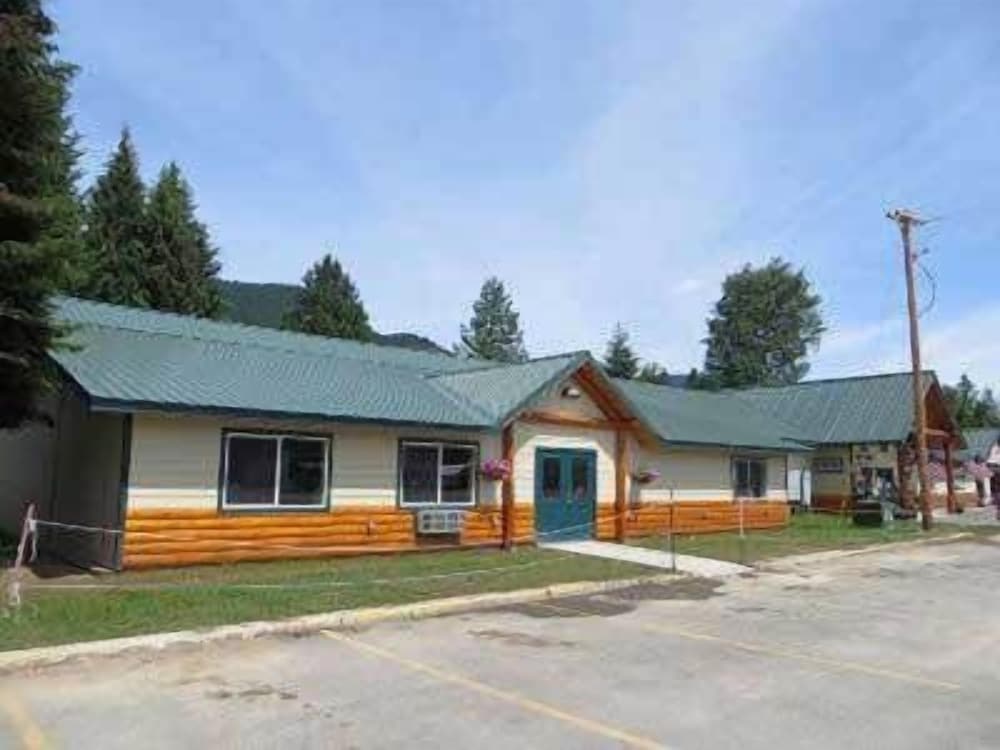 Lakeside Resort and Motel - photo 165