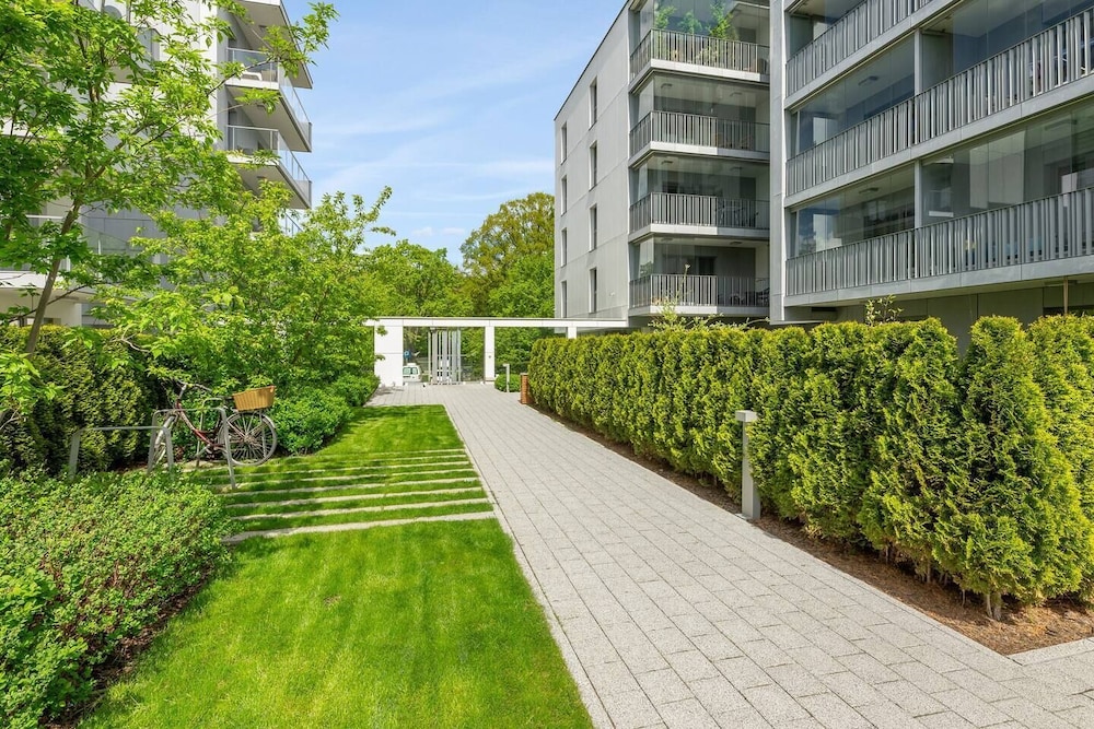 Apartamenty Nadmorze Q4apartments — 4-Star Luxury Hotel in Gdansk, Poland