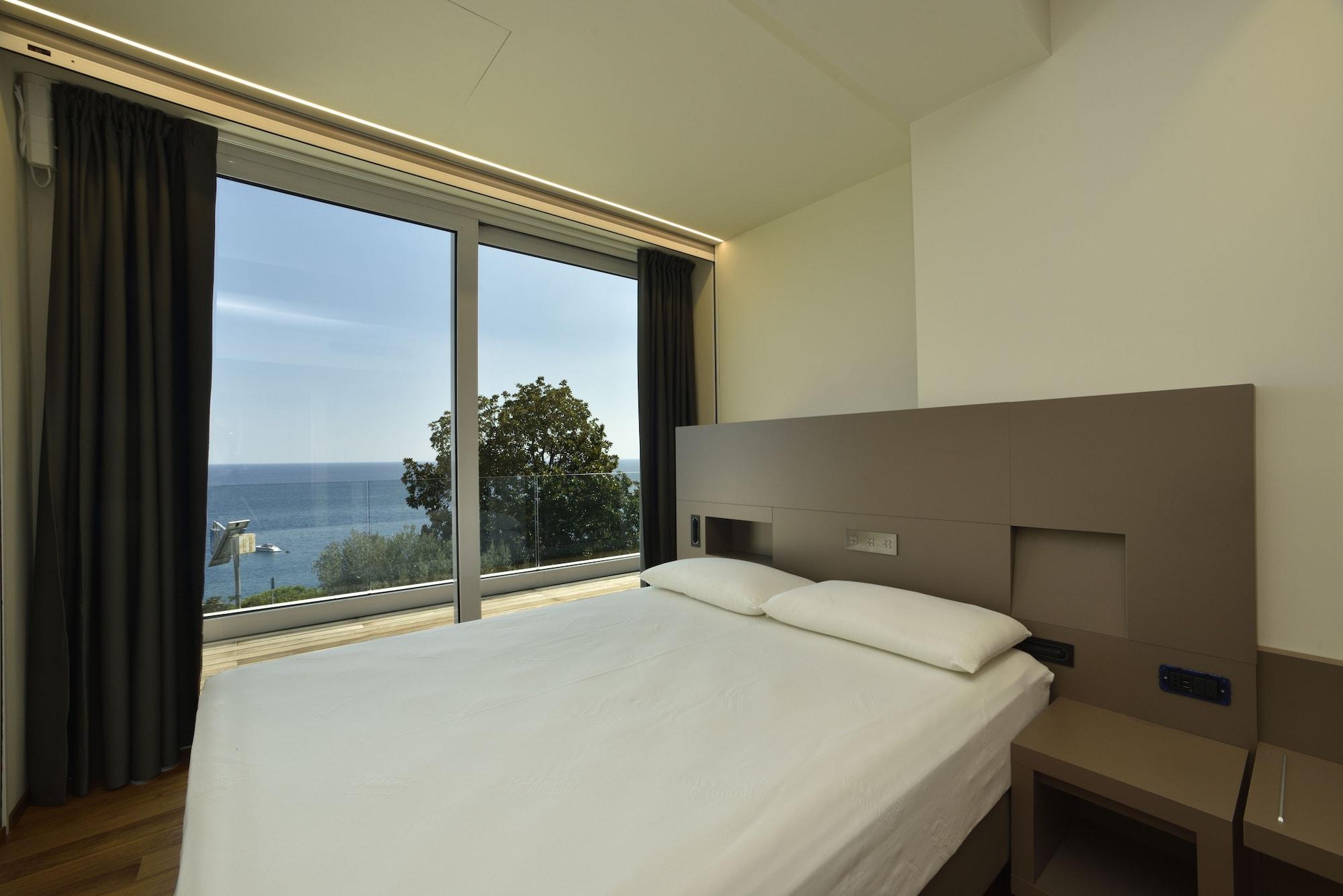 Hotel Le Roi — Varazze
