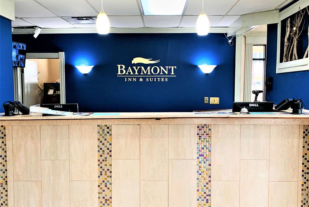 Baymont by Wyndham Front Royal Near Shenandoah National Park - photo 2