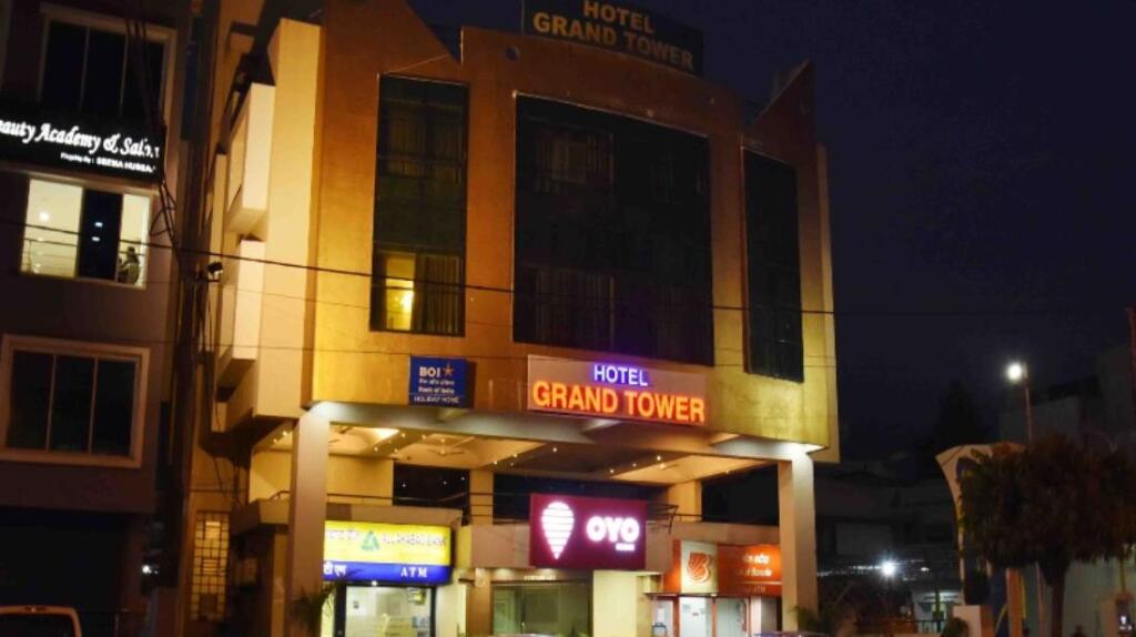 Hotel Grand Tower in Ujjain, India