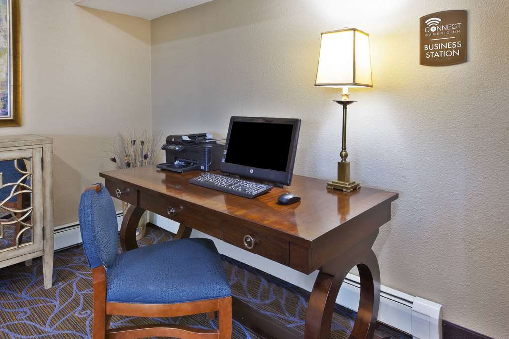 AmericInn by Wyndham Bay City - photo 27