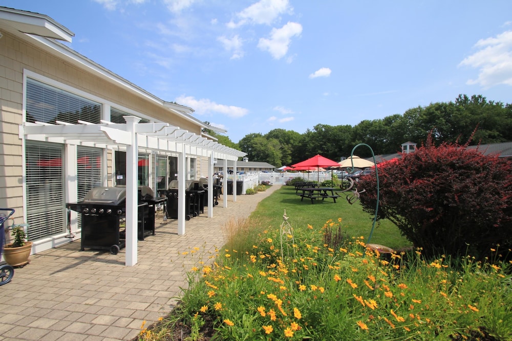 Wells Ogunquit Resort Motel & Cottages - photo 42