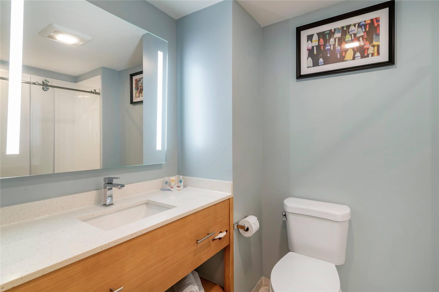 Casco Bay Hotel Portland Airport Maine Mall an Ascend Collection Hotel - photo 19