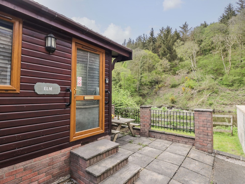 Elm Lodge — 4-Star Luxury Hotel in Keswick, United Kingdom