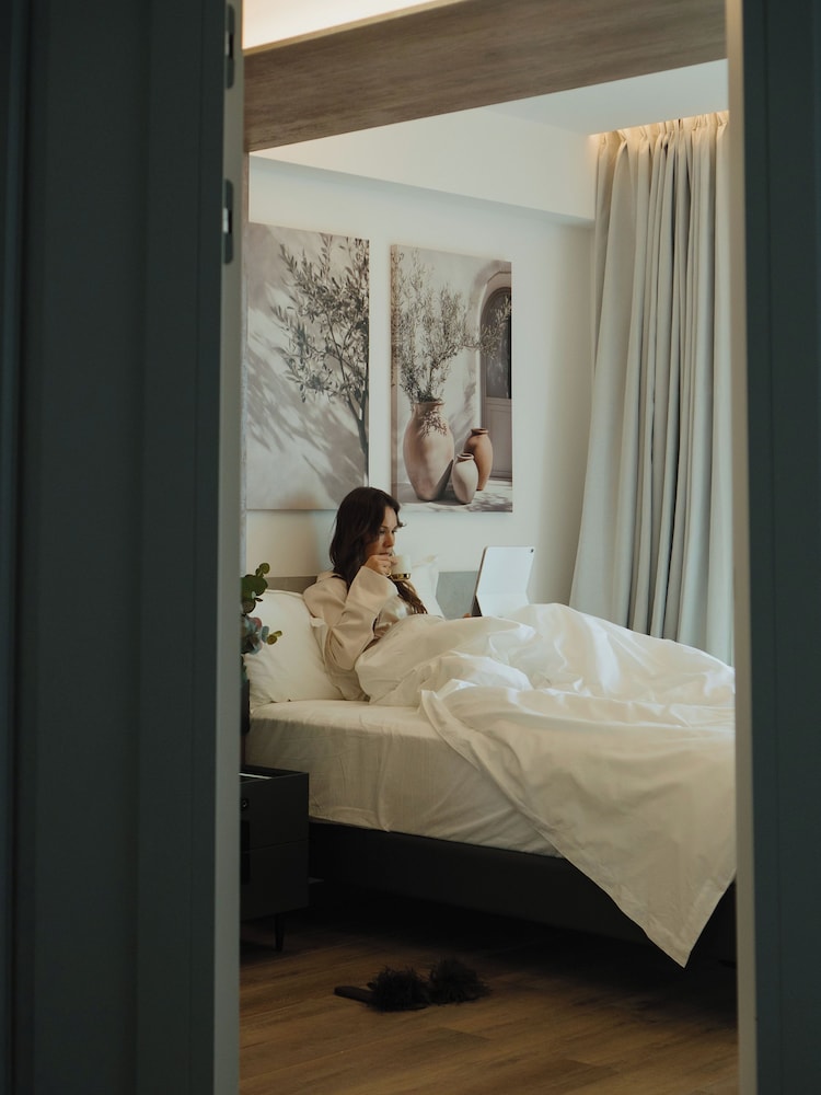 26 Suites Limassol — Limassol — photo 5