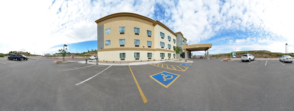 Holiday Inn Express & Suites Globe by IHG - photo 67